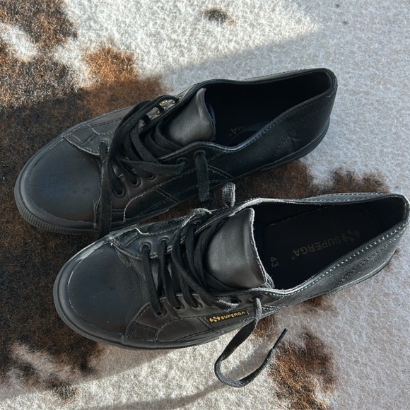 Superga like new real leather sneakers size USA 10 - Picture 3 of 8